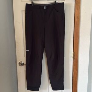Patagonia M’s Tough Puff Pants. Size L